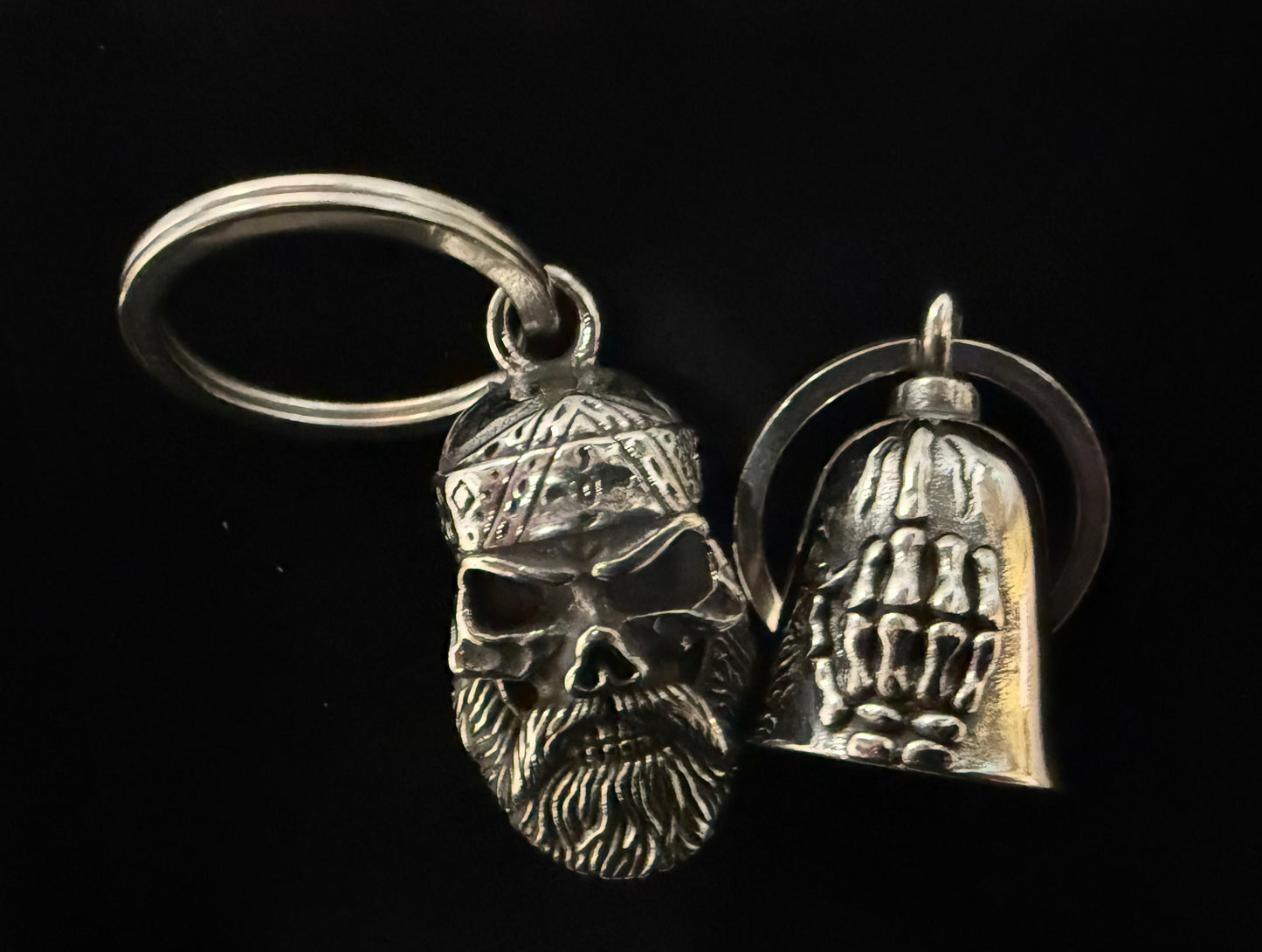3D Viking Skull Guardian Bell with Beard – Strength, Tradition, and Protection
Channel the spirit of the Vikings with this 3D Viking Skull Guardian Bell, designed with intricate detail to capture the strength, passion, and protection that the legendary Norse warriors are known for. Featuring a fierce Viking skull with a beard, this bell symbolizes the power and resilience of the Vikings, who were seafaring warriors and traders that left their mark on history. The Viking helmet represents not only their str
